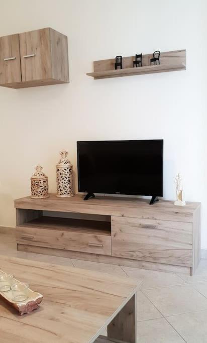 Cozy 2 Bdrμ Apartment, 3 Min To Acropolis * Athènes