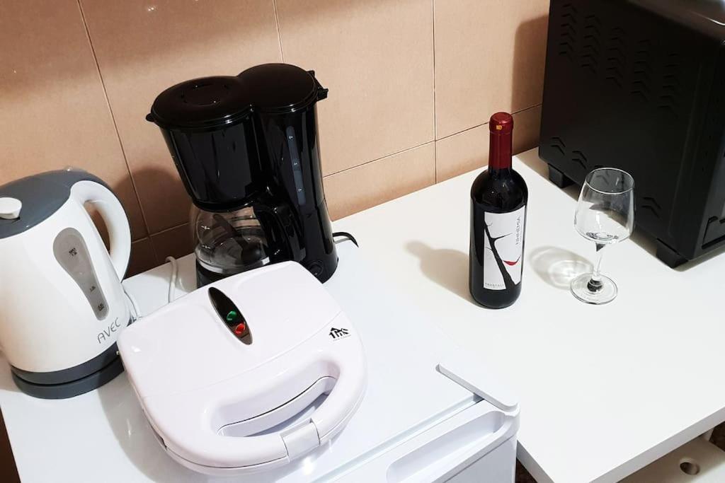 Appartement Cozy 2 Bdrμ Apartment, 3 Min To Acropolis *